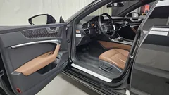 2023 Audi A7 55 TFSI e Quattro Premium — фото 10