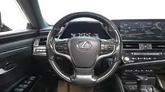 2022 Lexus ES Luxury Plus — фото 14