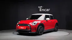 2024 Mini Cooper 5Door Classic — фото 1