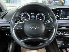2023 Hyundai Sonata 2.0 — фото 15