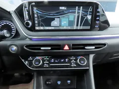2023 Hyundai Sonata 2.0 — фото 17
