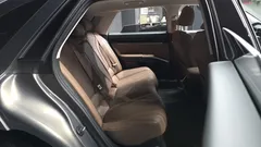 2023 Hyundai Grandeur Exclusive, 연금색 — фото 12