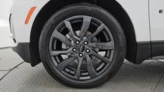 2022 ChevroletGMDaewoo Equinox 2WD RS — фото 5
