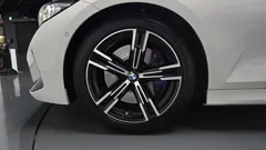 2023 BMW 3-Series 320d Touring M Sport — фото 5