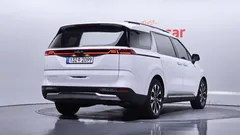2023 Kia Carnival Diesel 9-Seater Noblesse — фото 2