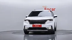 2023 Kia Carnival Diesel 9-Seater Noblesse — фото 3