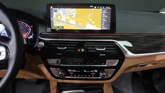 2023 BMW 5-Series 520i Luxury — фото 13