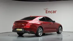 2023 Genesis G70 Gasoline 2.0T 2WD — фото 2