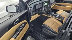 2023 Kia Carnival Diesel 9-Seater Noblesse — фото 10