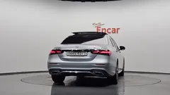 2022 Mercedes-Benz E-Class E350 4MATIC AMG Line — фото 4
