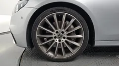 2022 Mercedes-Benz E-Class E350 4MATIC AMG Line — фото 5