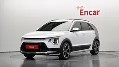 2022 Kia Niro Signature — фото 1