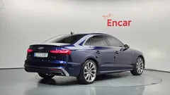 2023 Audi A4 40 TDI Quattro Premium — фото 2
