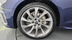 2023 Audi A4 40 TDI Quattro Premium — фото 5