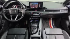2023 Audi A4 40 TDI Quattro Premium — фото 7