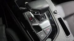 2023 Audi A4 40 TDI Quattro Premium — фото 9