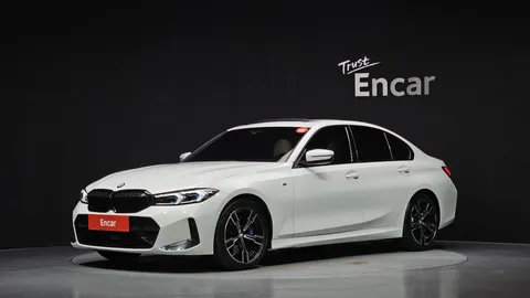 2023 BMW 3-Series 320i M Sport