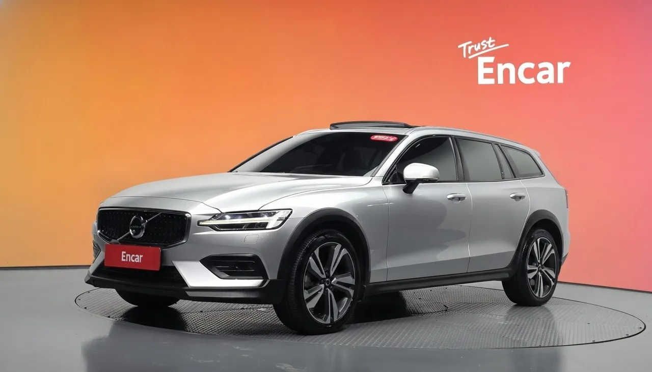 2021 Volvo V60 B5 Pro AWD