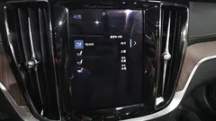 2021 Volvo V60 B5 Pro AWD, серебристый — фото 18