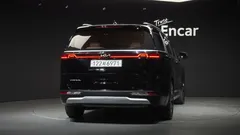 2023 Kia Carnival Diesel 9-Seater Prestige — фото 4