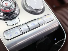 2022 Genesis G90 Gasoline 3.5 Turbo AWD — фото 9