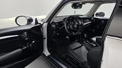 2024 Mini Cooper 클래식 플러스 — фото 10