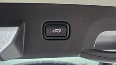 2023 Kia Sportage Signature 2WD — фото 17