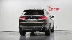 2022 BMW X5 xDrive 40i M Sport — фото 4