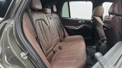2022 BMW X5 xDrive 40i M Sport — фото 12