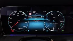 2023 Mercedes-Benz E-Class E250 AMG Line — фото 8