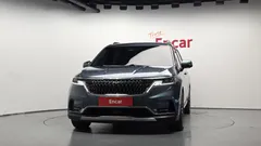 2023 Kia Carnival Diesel 7-Seater Signature — фото 3
