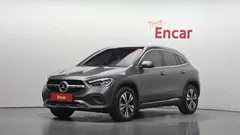2021 Mercedes-Benz GLA-Class GLA220, серый — фото 1