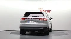 2023 Porsche Cayenne 3.0, серо-серебристый — фото 4