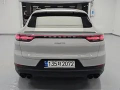 2023 Porsche Cayenne 3.0 COUPE PLATINUM EDITION — фото 3