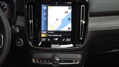 2022 Volvo XC40 B4 Inscription — фото 14