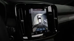 2022 Volvo XC40 B4 Inscription — фото 15