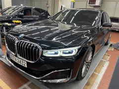 2022 BMW 7-Series 730d xDrive Design Pure Excellence — фото 13