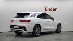 2023 Genesis GV70 2.5T Gasoline 2WD — фото 2