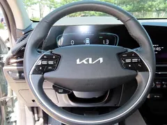 2022 Kia Niro Prestige — фото 8