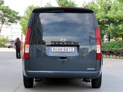 2023 Hyundai Staria Cargo 3-Seater — фото 4