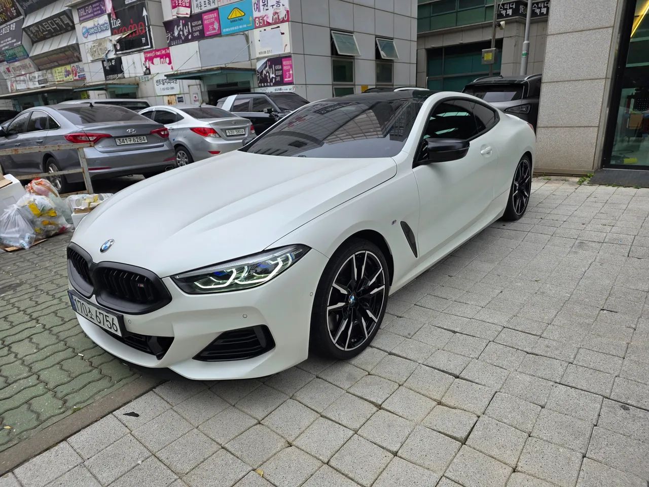 2024 BMW 8-Series M850i xDrive Coupe