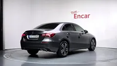 2022 Mercedes-Benz A-Class A220 Sedan — фото 2