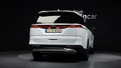 2023 Kia Carnival Gasoline 7-Seater Signature — фото 4