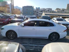 2023 Hyundai Grandeur 3.0 LPi Rent Car — фото 5
