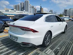2023 Hyundai Grandeur 3.0 LPi Rent Car — фото 9