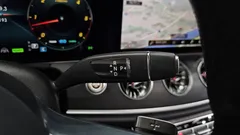 2022 Mercedes-Benz E-Class E300d 4MATIC Coupe — фото 9