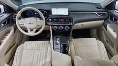 2022 Genesis G70 Gasoline 2.0T 4WD — фото 7