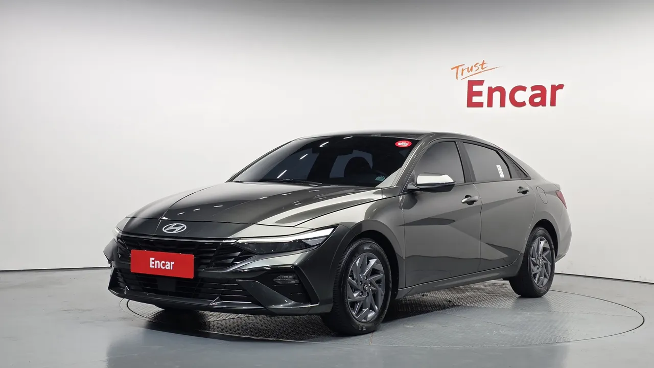 2024 Hyundai AVANTE Modern