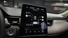 2023 Renault Samsung XM3 1.6 E-TECH Inspire e-shifter — фото 16