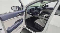 2022 Kia Sportage Gasoline 1.6 Turbo 2WD, белый — фото 10